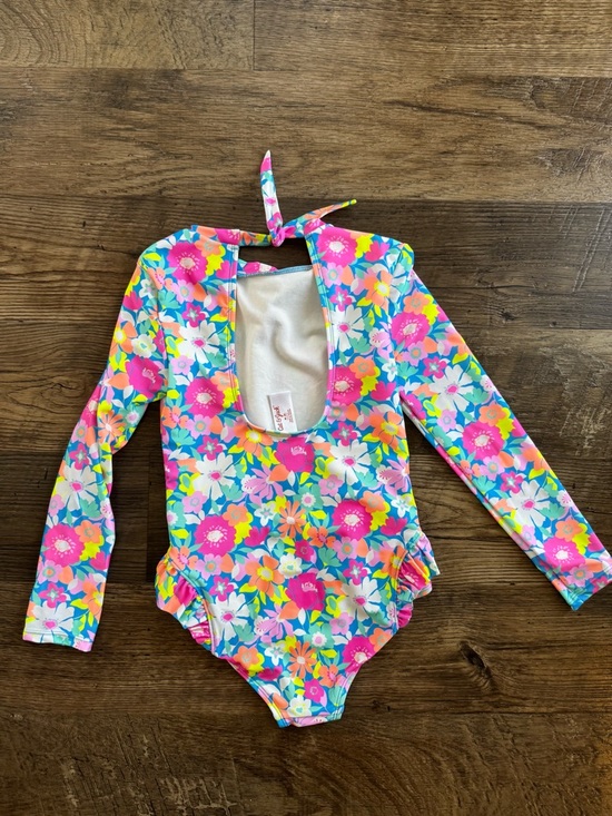 Cat & Jack Rashguard - Picture 2 of 3